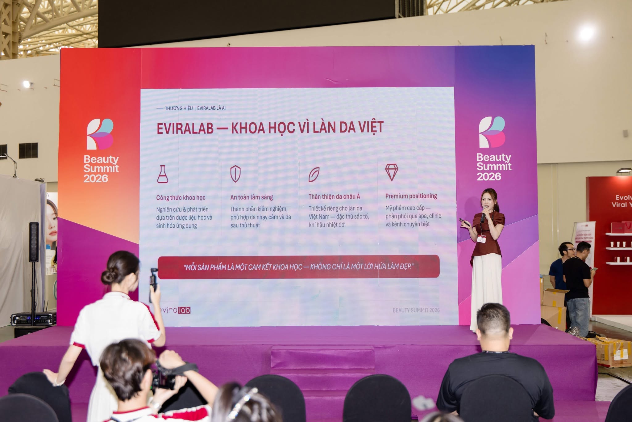 Eviralab tại hoạt động TalkZone